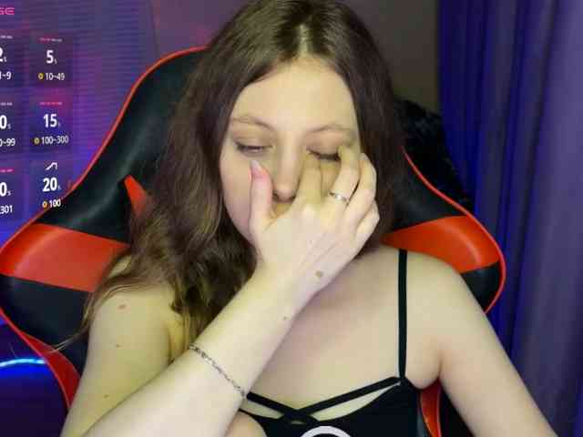 Natural-babe666 webcam
