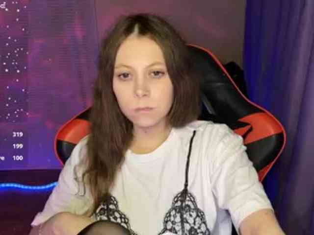Natural-babe666 webcam