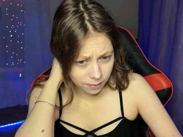 Natural-babe666 webcam