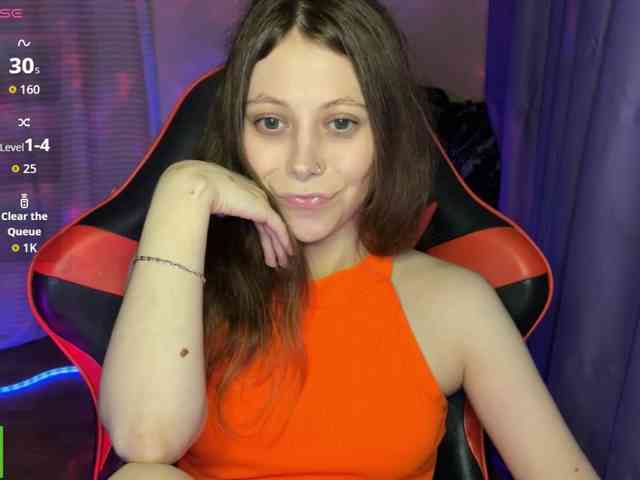 Natural-babe666 webcam