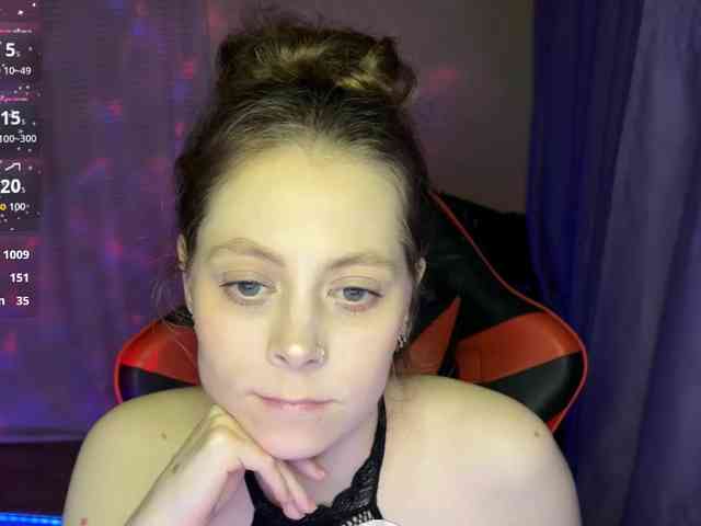 Natural-babe666 webcam