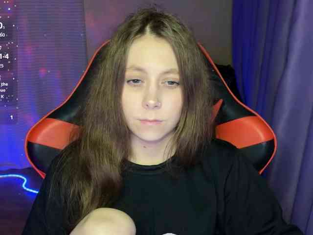 Natural-babe666 webcam