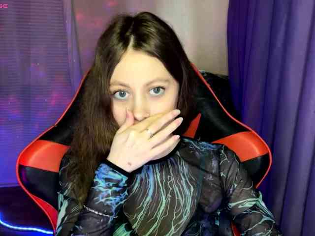 Natural-babe666 webcam