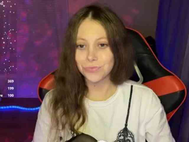 Natural-babe666 webcam