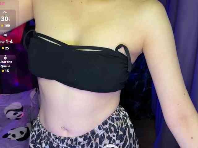 Natural-babe666 webcam