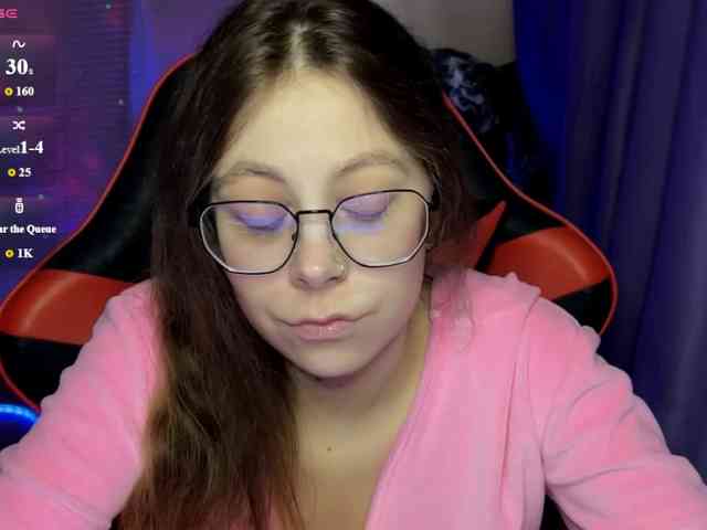 Natural-babe666 webcam