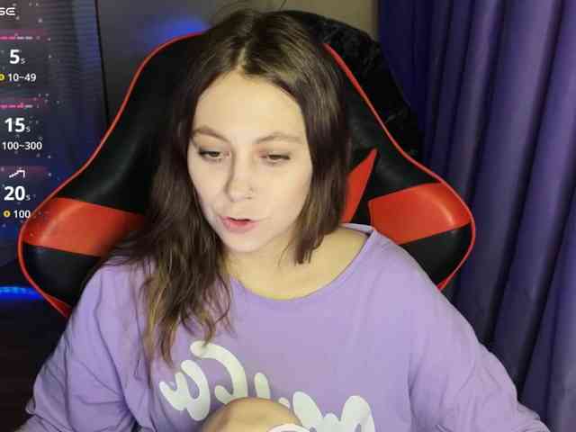 Natural-babe666 webcam