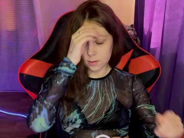 Natural-babe666 webcam