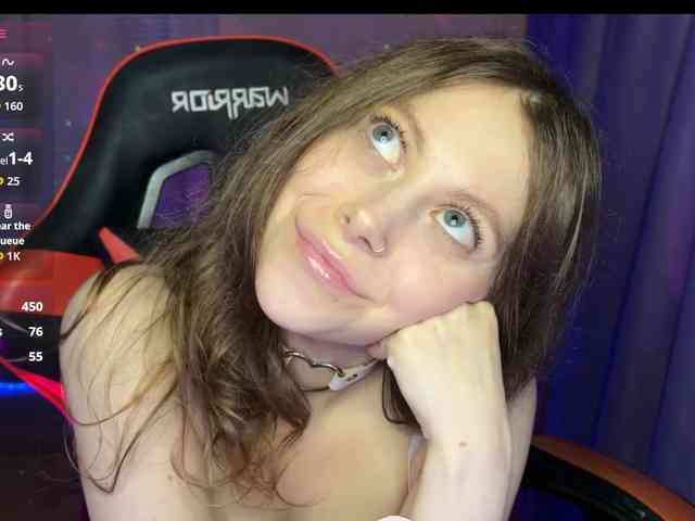Natural-babe666 webcam