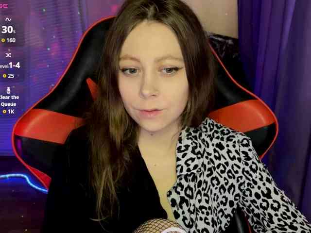 Natural-babe666 webcam