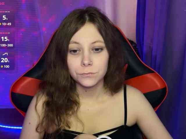 Natural-babe666 webcam