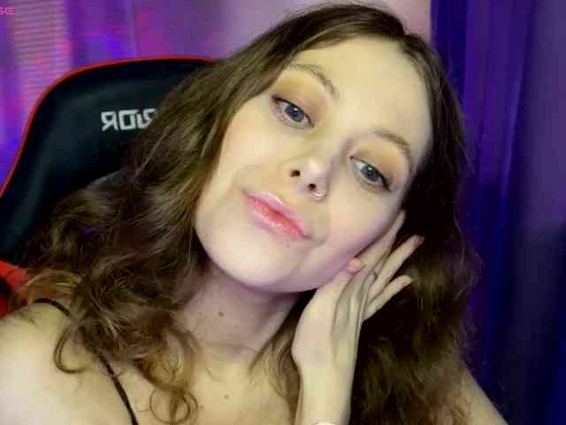 Natural-babe666 webcam