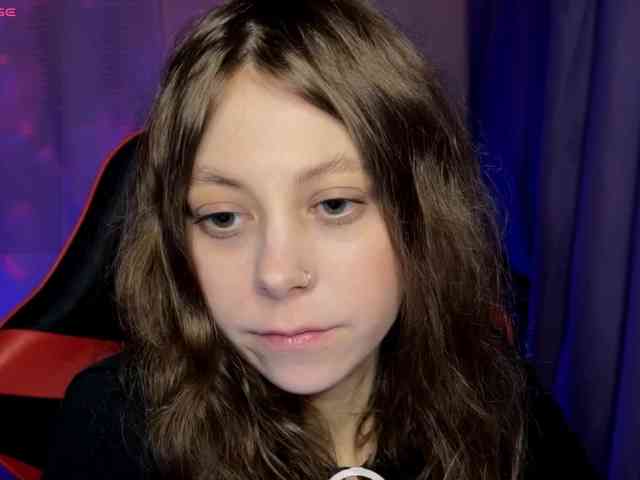 Natural-babe666 webcam