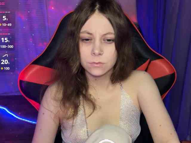 Natural-babe666 webcam