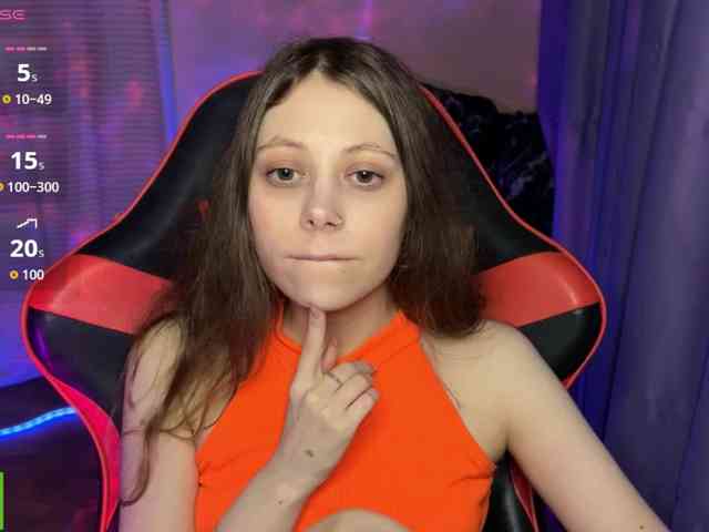 Natural-babe666 webcam