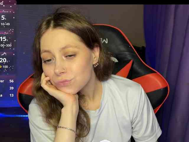 Natural-babe666 webcam