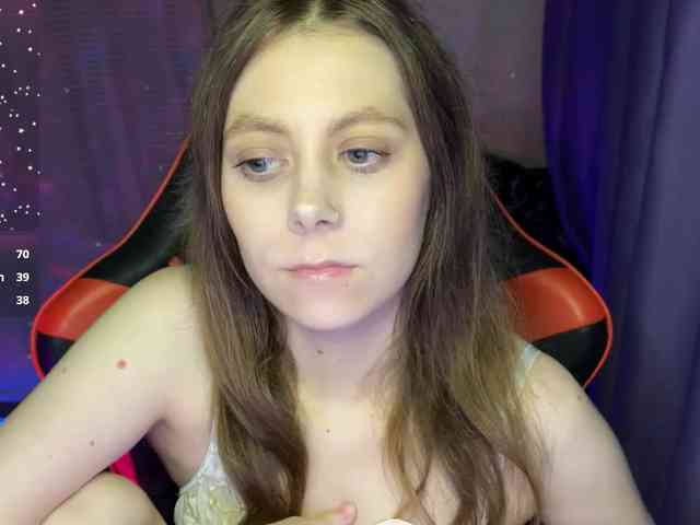 Natural-babe666 webcam