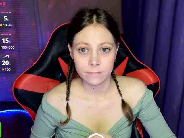 Natural-babe666 webcam