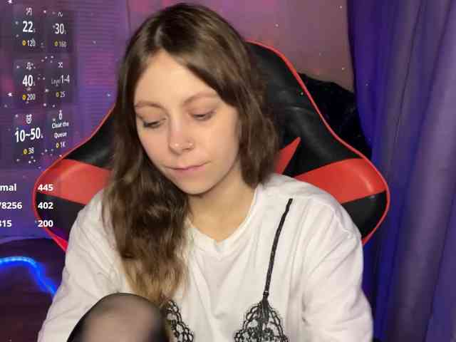 Natural-babe666 webcam
