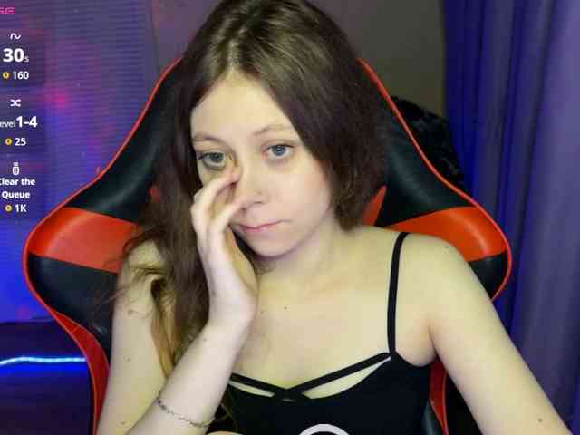 Natural-babe666 webcam