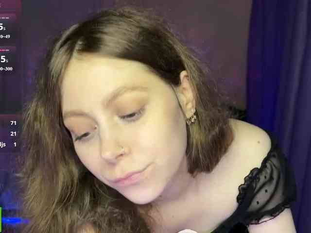 Natural-babe666 webcam