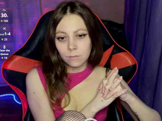 Natural-babe666 webcam