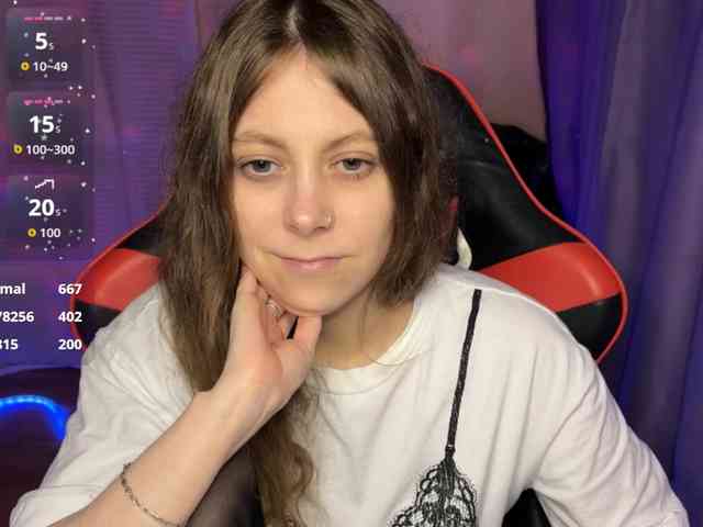 Natural-babe666 webcam