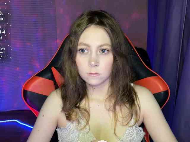 Natural-babe666 webcam