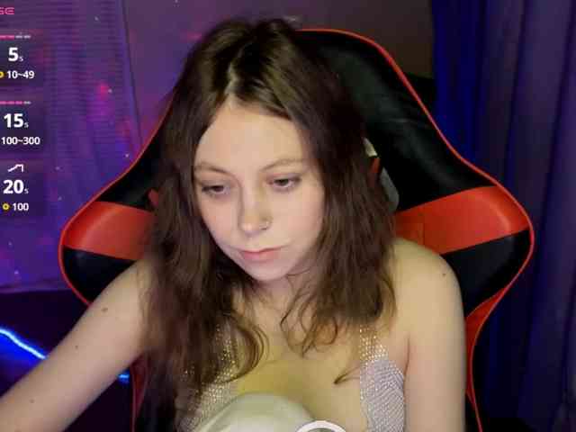 Natural-babe666 webcam