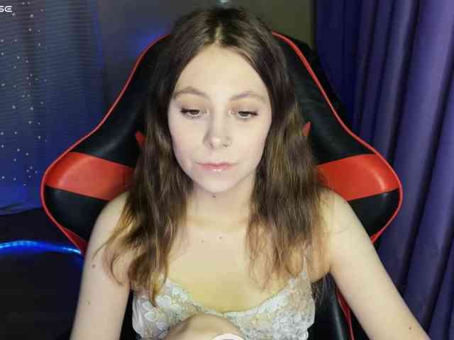 Natural-babe666 webcam