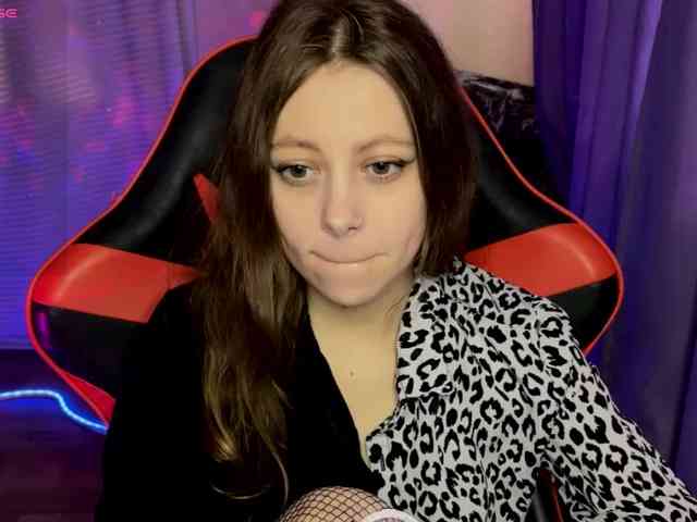 Natural-babe666 webcam