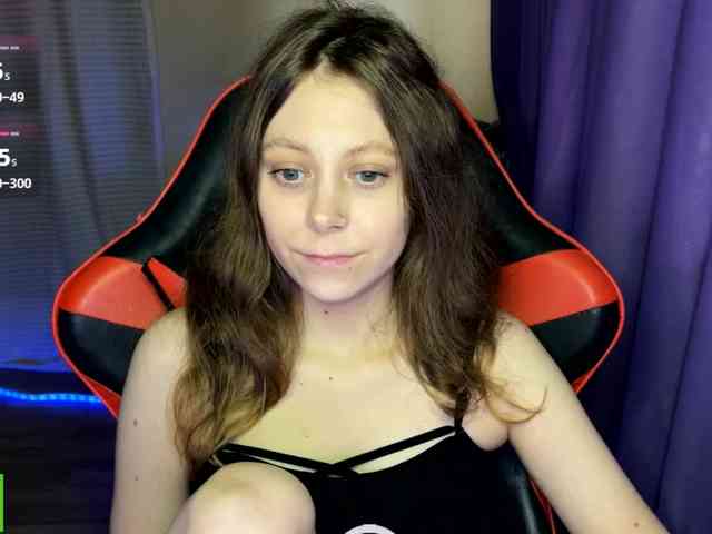 Natural-babe666 webcam