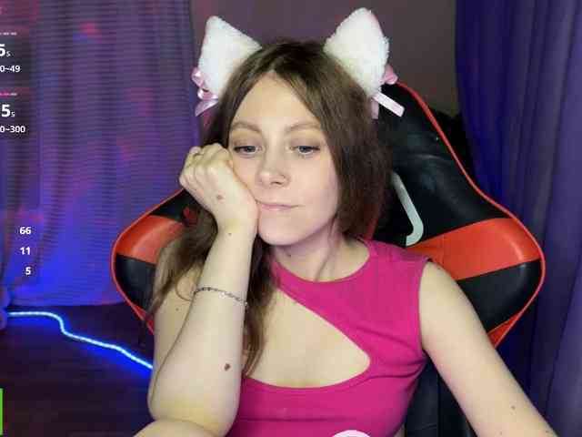 Natural-babe666 webcam