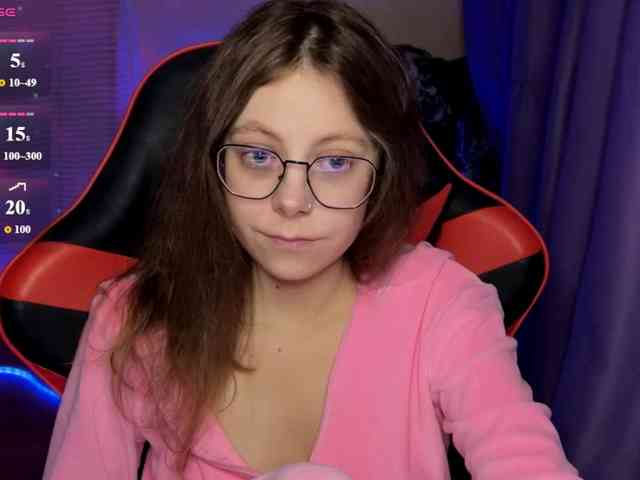Natural-babe666 webcam