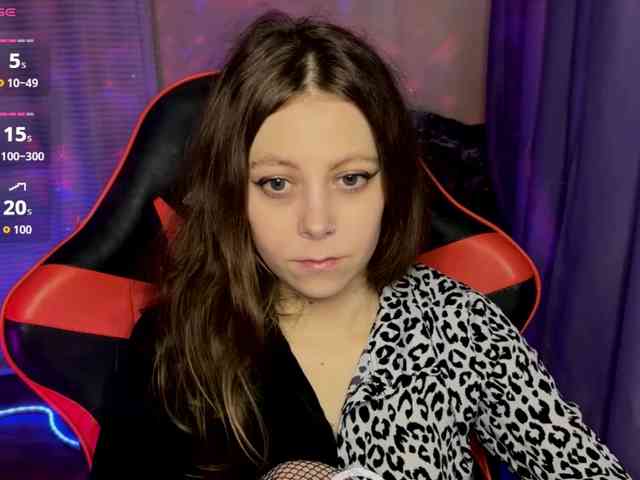 Natural-babe666 webcam