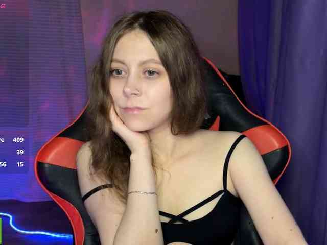 Natural-babe666 webcam