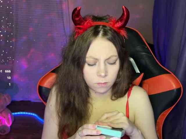 Natural-babe666 Natural-babe666
