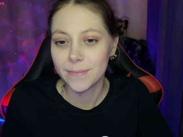 Natural-babe666 webcam