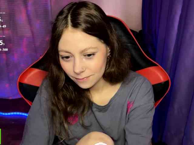 Natural-babe666 webcam