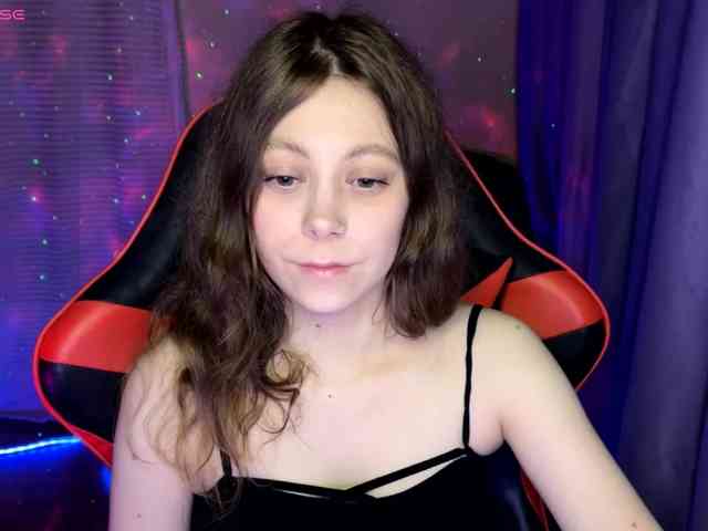 Natural-babe666 webcam