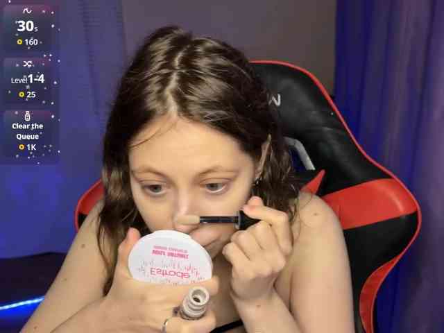 Natural-babe666 webcam