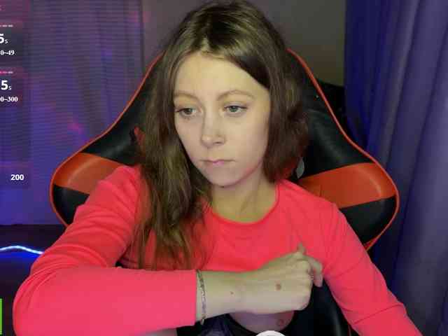 Natural-babe666 webcam