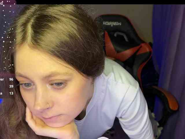 Natural-babe666 webcam