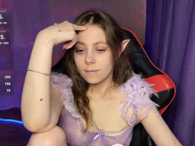 Natural-babe666 webcam