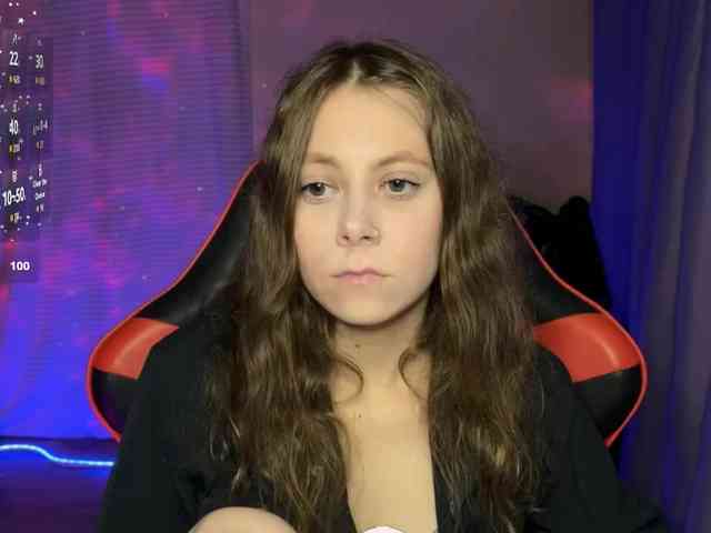 Natural-babe666 webcam