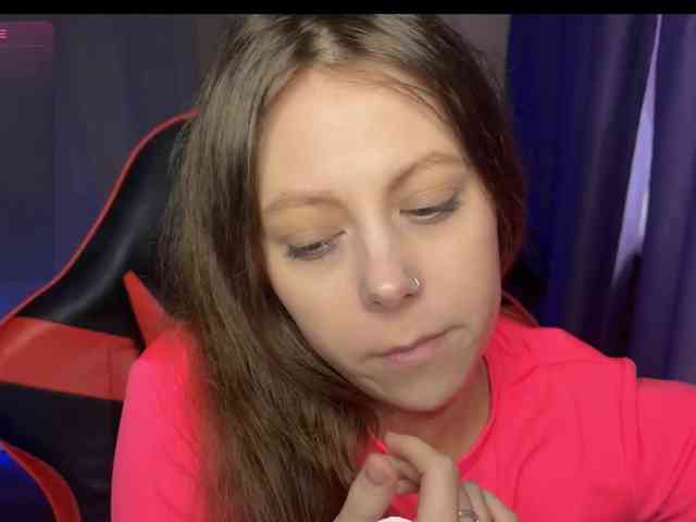 Natural-babe666 webcam