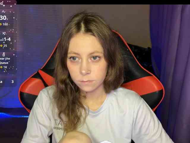 Natural-babe666 webcam