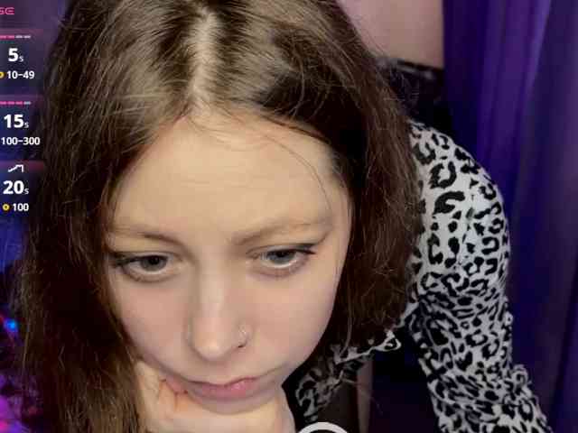 Natural-babe666 webcam