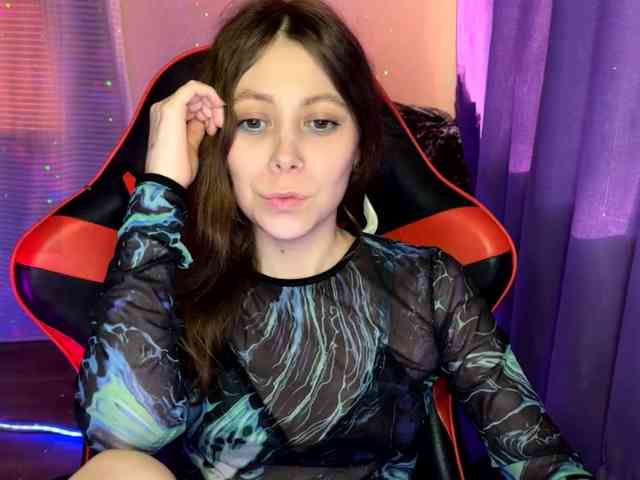 Natural-babe666 webcam