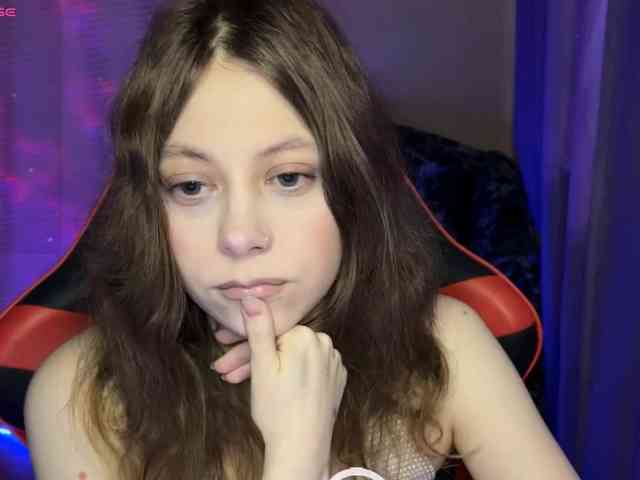 Natural-babe666 webcam